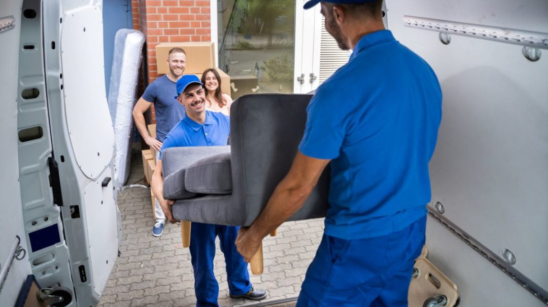 How to Get Rid of Your Old Sofa Sustainably