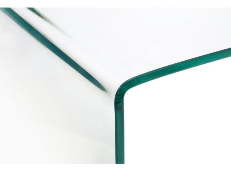 Amalfi bent glass coffee table – corner close-up